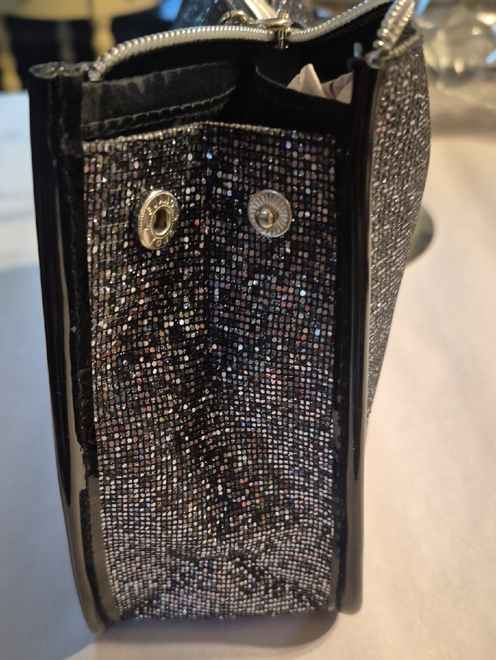 Unbranded Clutch Bag - Picture 8 of 10